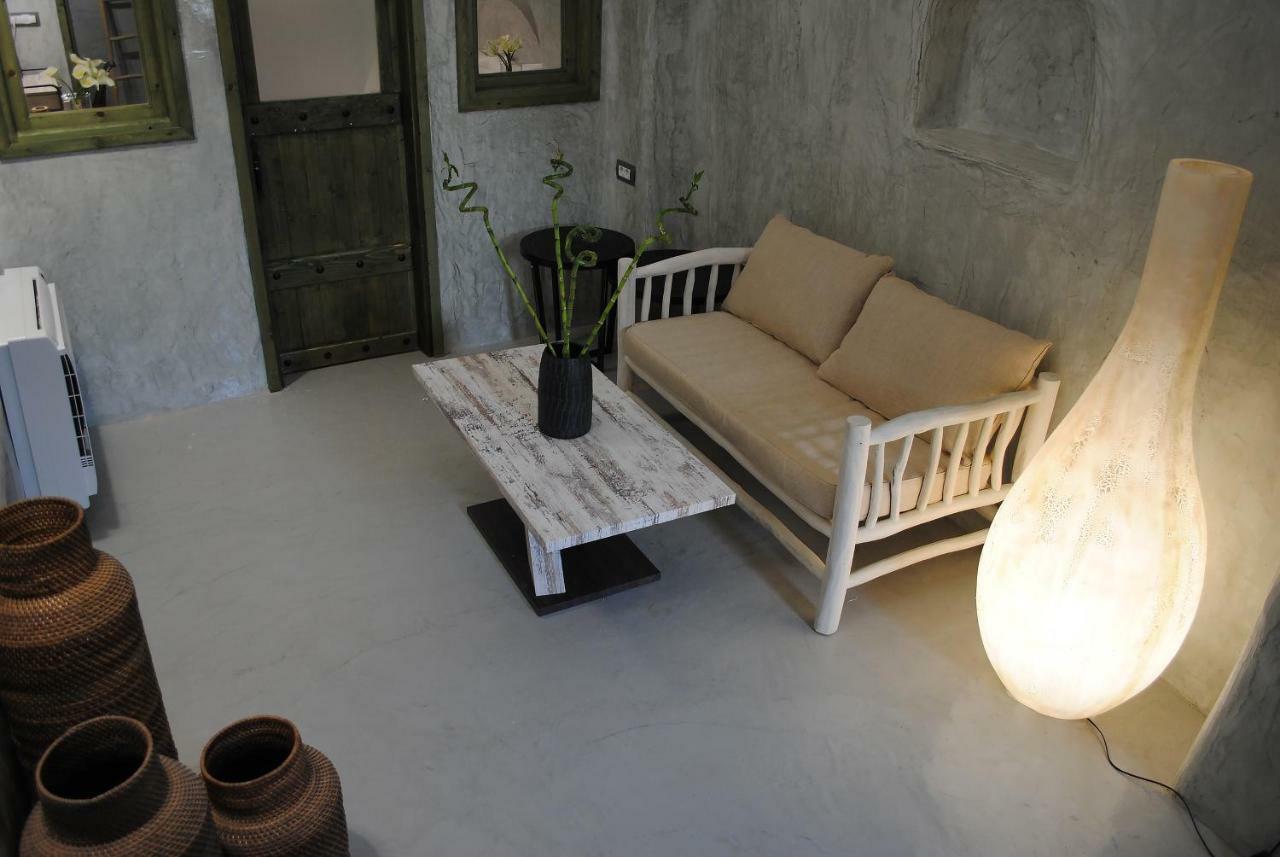 Santorini Dreams Villas Pýrgos Exteriör bild